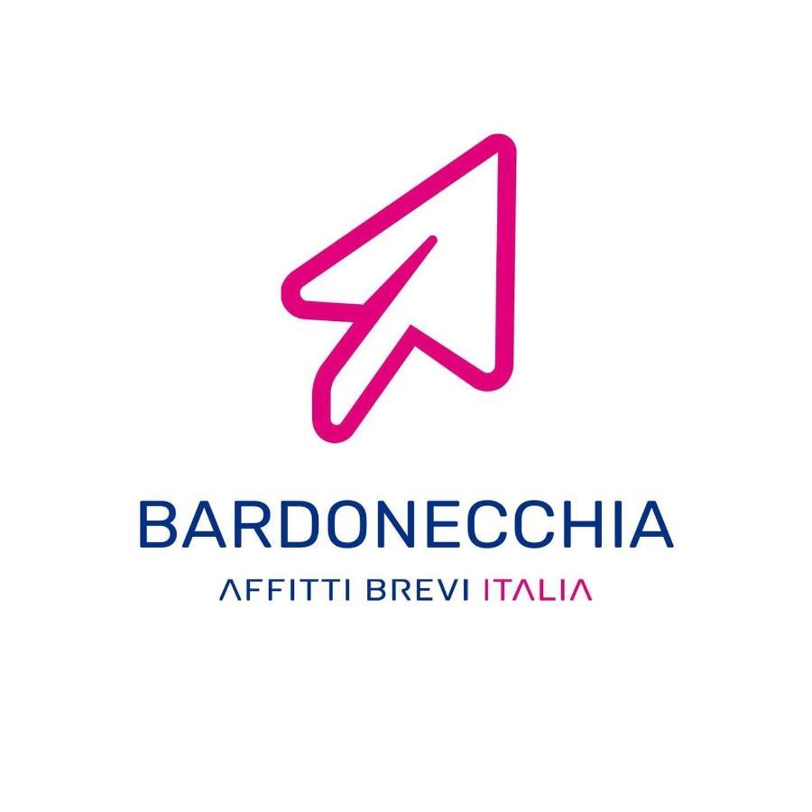 Appartamento Smith Roero - Affitti Brevi Italia Bardonecchia Eksteriør bilde